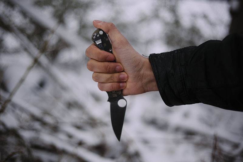 best everyday carry knife spyderco paramilitary 2