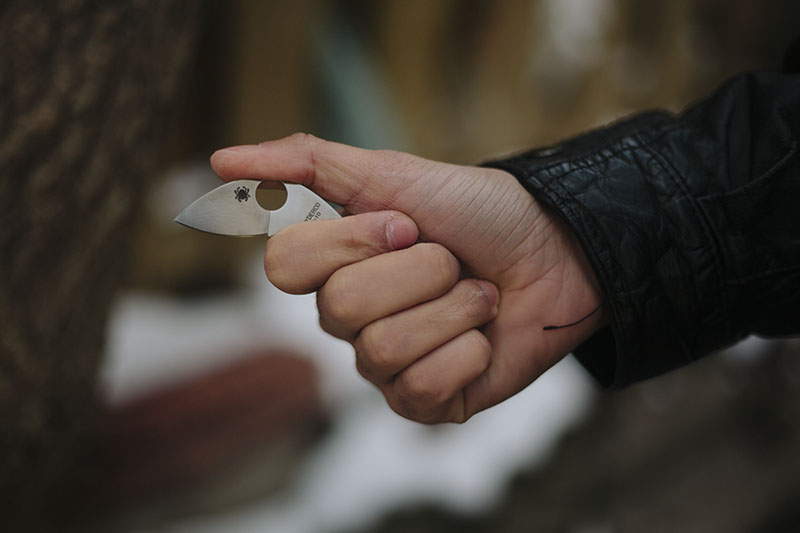 balance spyderco small knife with pocket clip