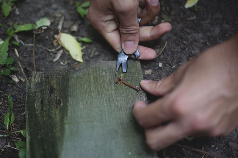 wilderness survival review gerber shard uses