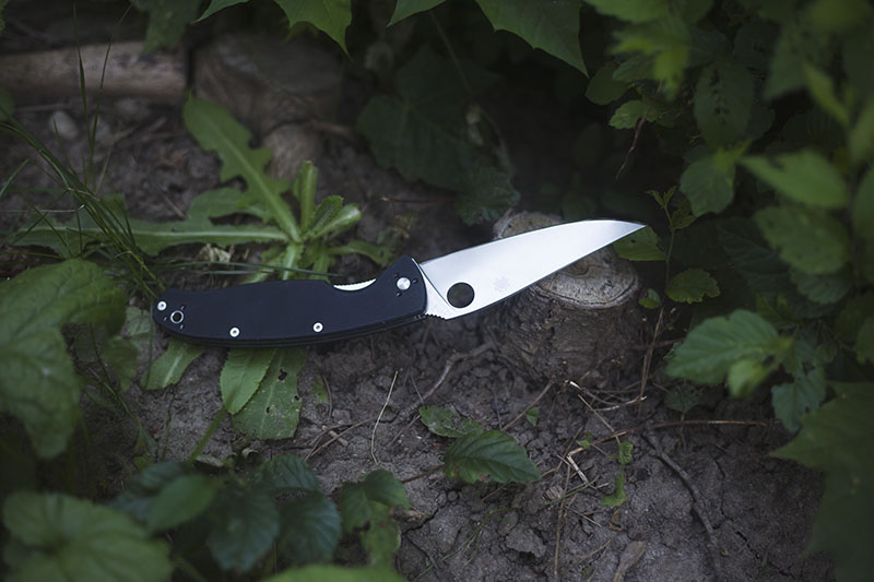 Spyderco Resilience Black G-10 Folding Knife Review