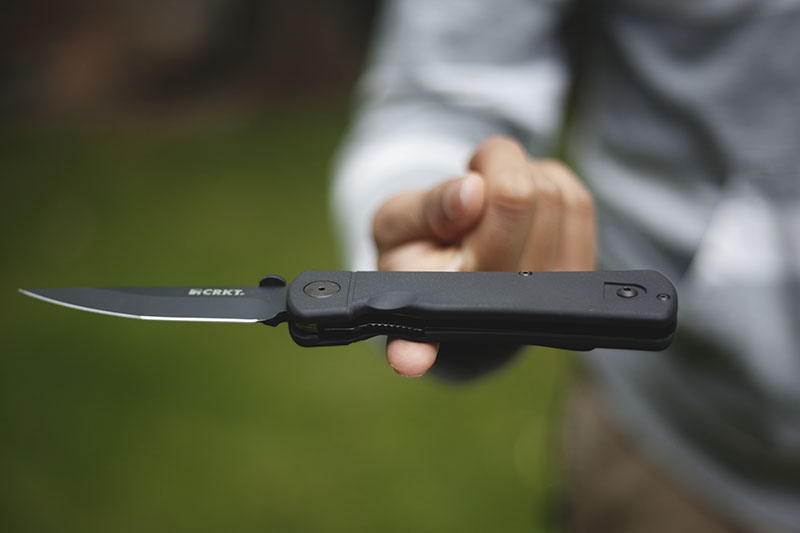 tactical folding knfie crkt hissatsu review