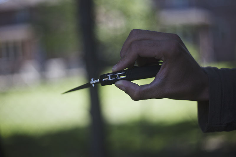 folding everyday carry benchmade griptilian folder