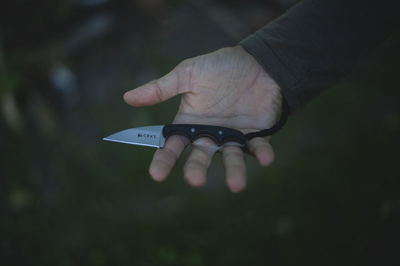 folts neck knife crkt minimalist review edc