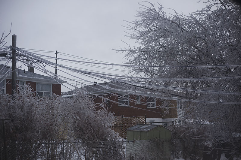 winter weather preps emergency supplies list to stockpile