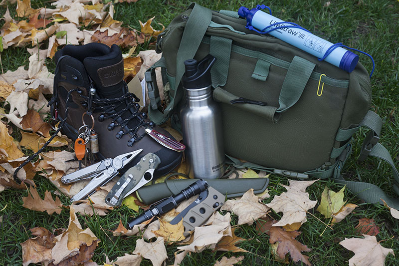 survival gear kits stock prepper stockpiles outdoor wilderness kit