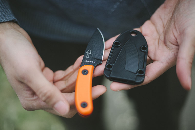 small edc survival neck knife bushcraft blog everyday carry esee candiru