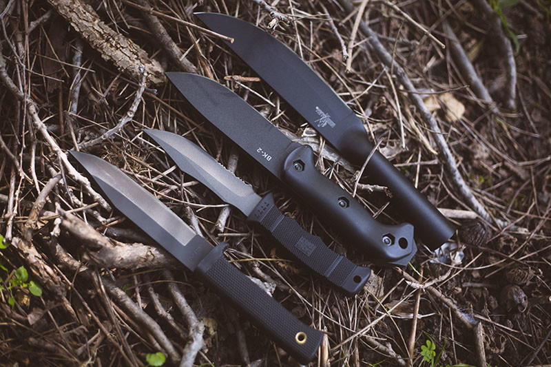 Knife Drop: Blacked Out Fixed Blade Knives