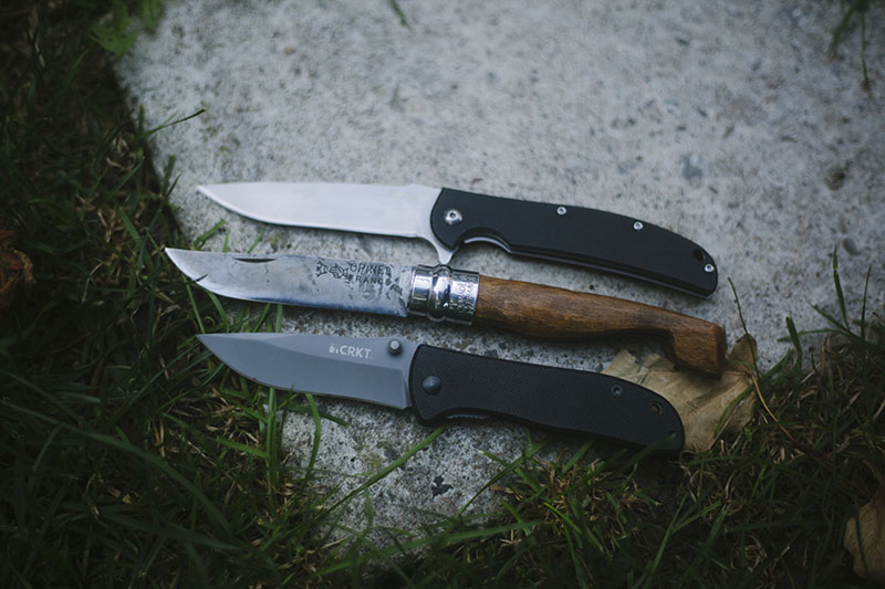 best everyday carry folding knife under twenty dollars folders