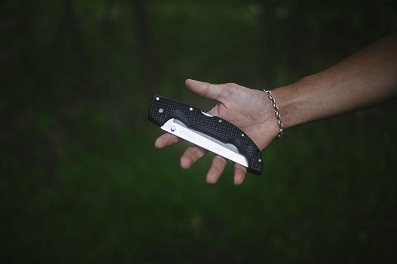 voyager xl cold steel tanto review edc oversized folding knife