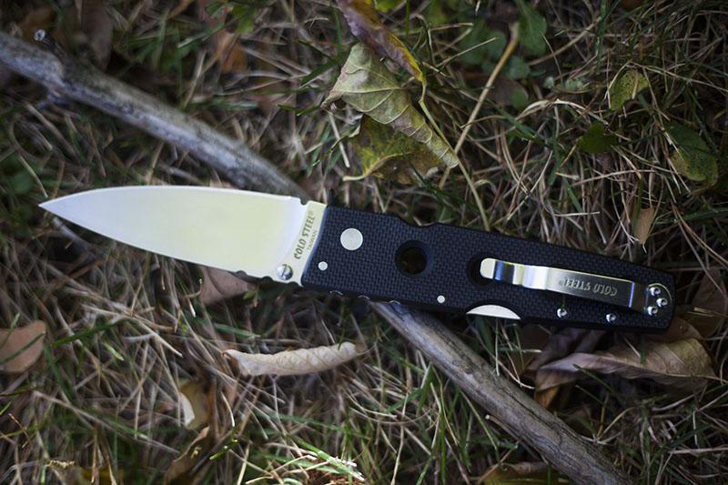 hold out ii cold steel pocket knife review everyday carry