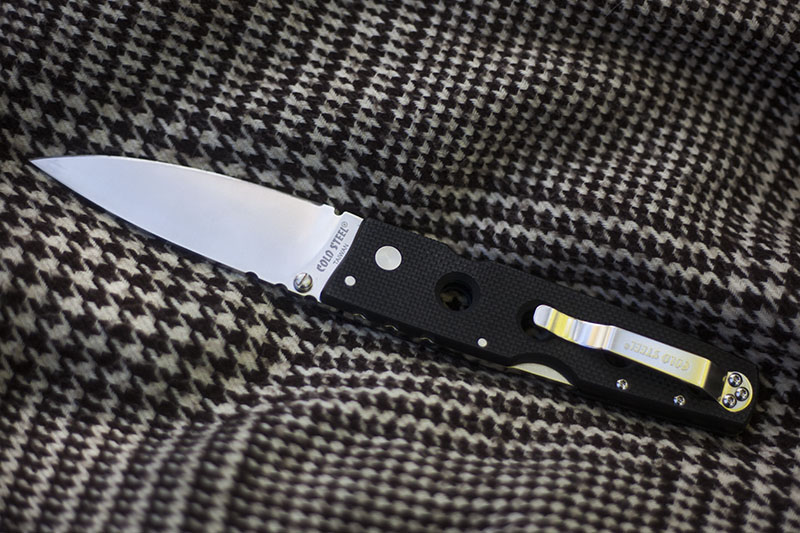 edc everyday carry pocket knife folder cold steel hold out ii