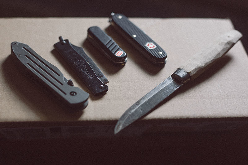 Knife Drop: Restarting a Knife Collection