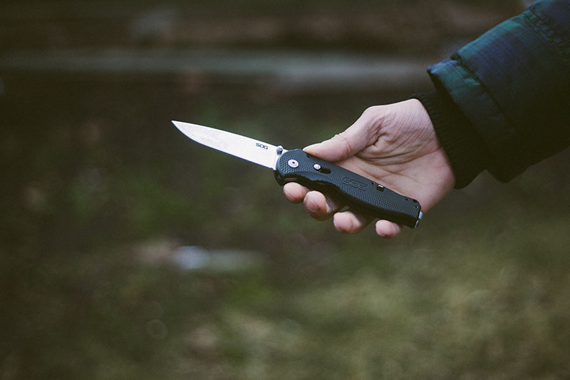 edc everyday carry knife sog flash 2 review survivalist blog