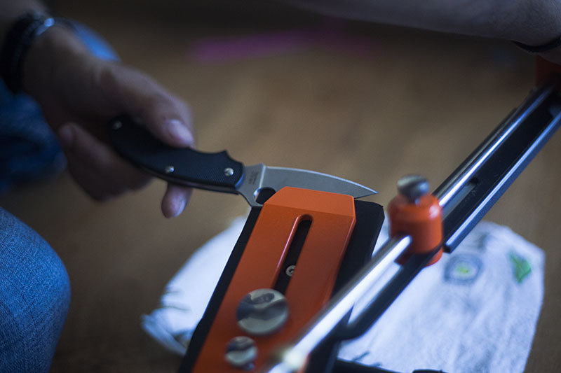 Hapstone Pro Manual Knife Sharpener Review