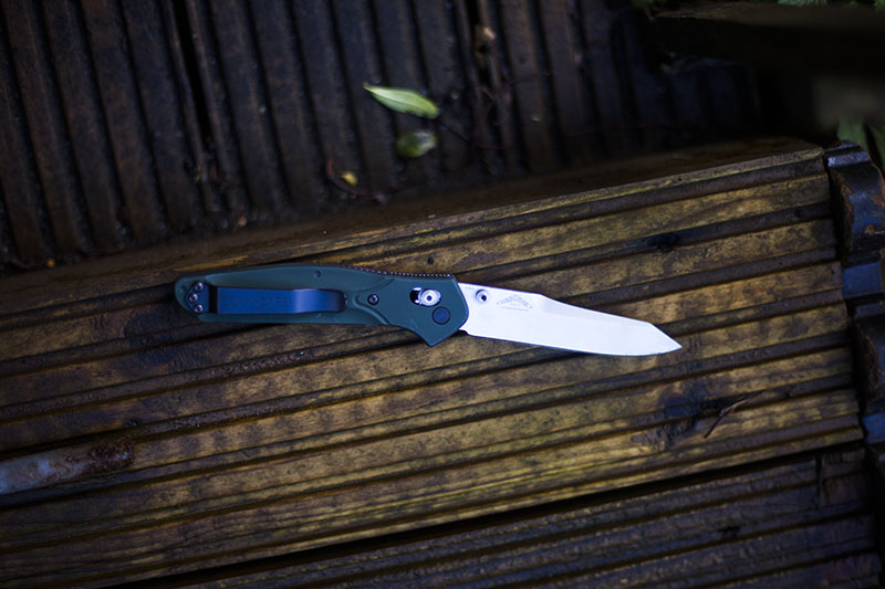 everyday carry folding knife lightweight edc benchamde osborne review