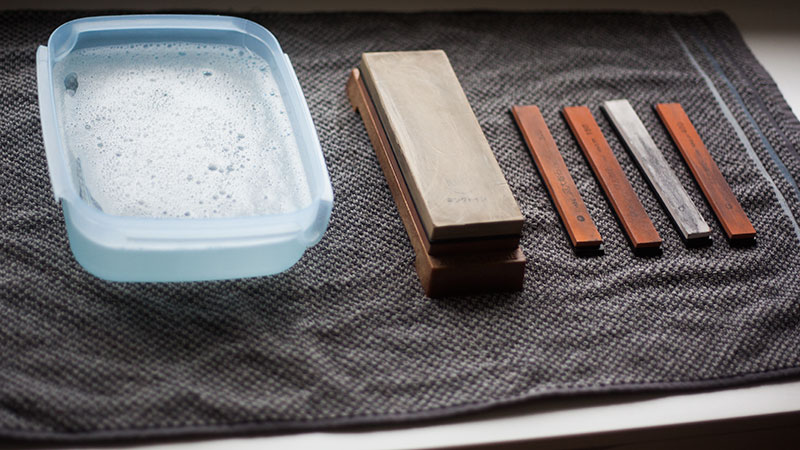 How To Use A Japanese Water Stone Whetstone To Sharpen A Knife