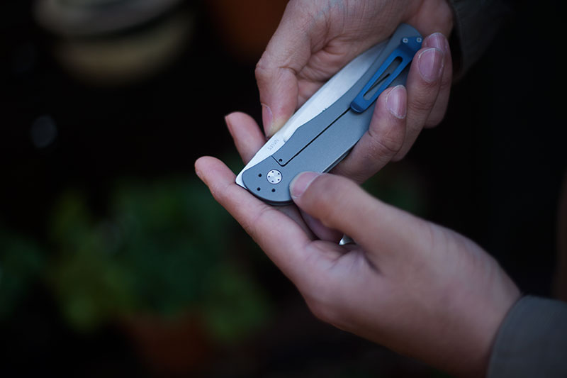 review-of-boker-plus-exskelibur-i-folding-knife