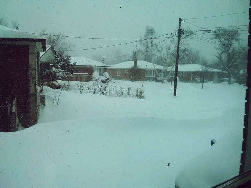 snow-storm-toronto-canada